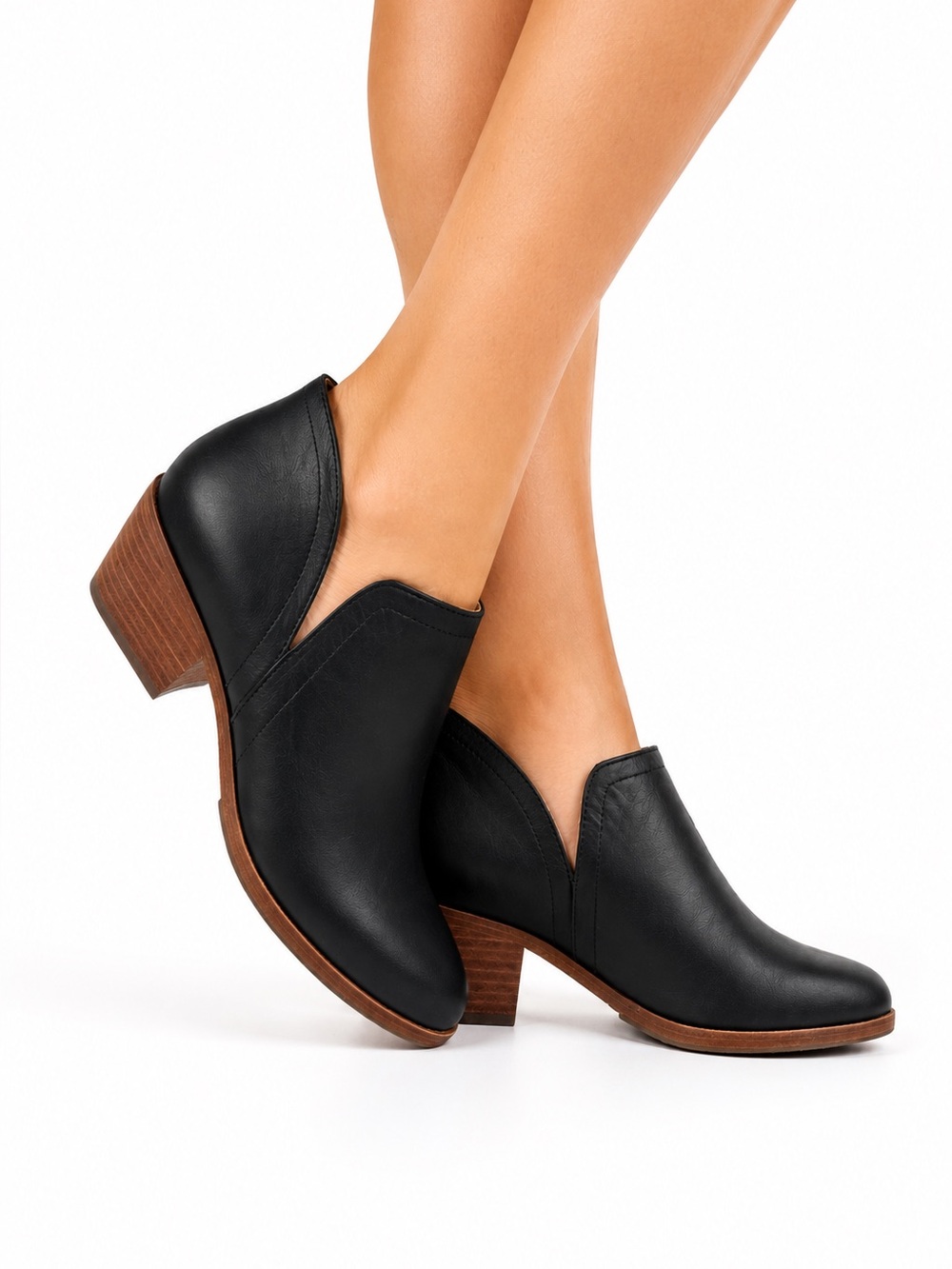 Nisolo Mia Everyday Slip-On Black Booties with 2" Stack Heel Size 7.5